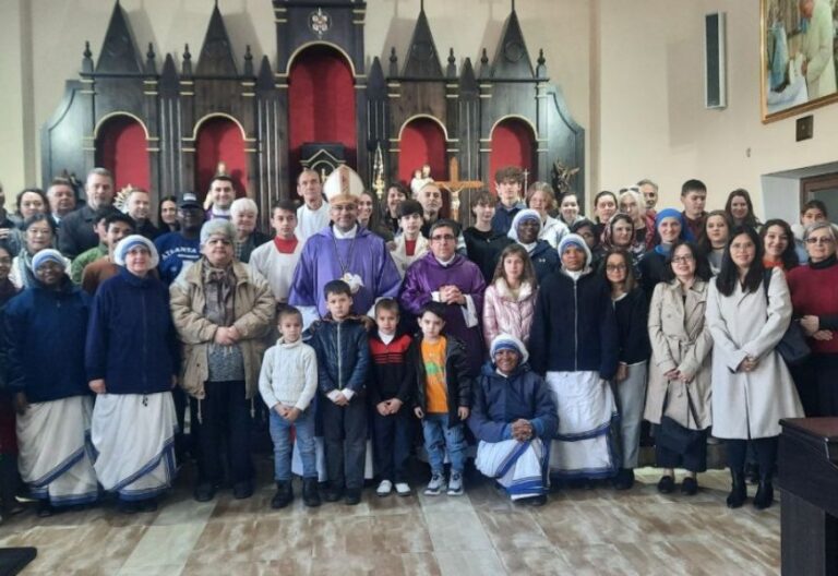 Missio iuris de la Iglesia Católica en Tayikistán (foto cedida por el padre Pedro López)